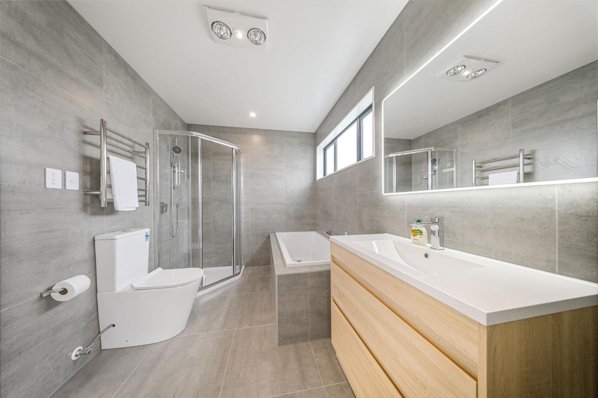 West Harbour Modern 4-Bedroom Retreat Auckland Eksteriør bilde