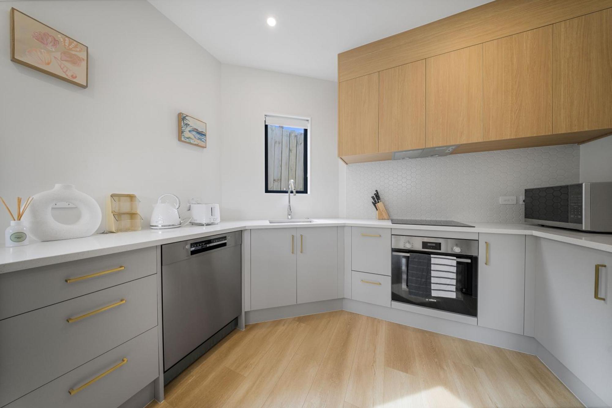 West Harbour Modern 4-Bedroom Retreat Auckland Eksteriør bilde