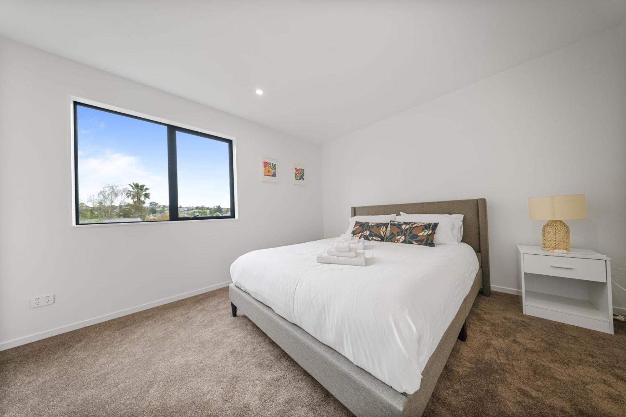 West Harbour Modern 4-Bedroom Retreat Auckland Eksteriør bilde